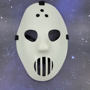 VTG Fun World Halloween Jason Friday the 13th Hockey Mask Costume 9212
